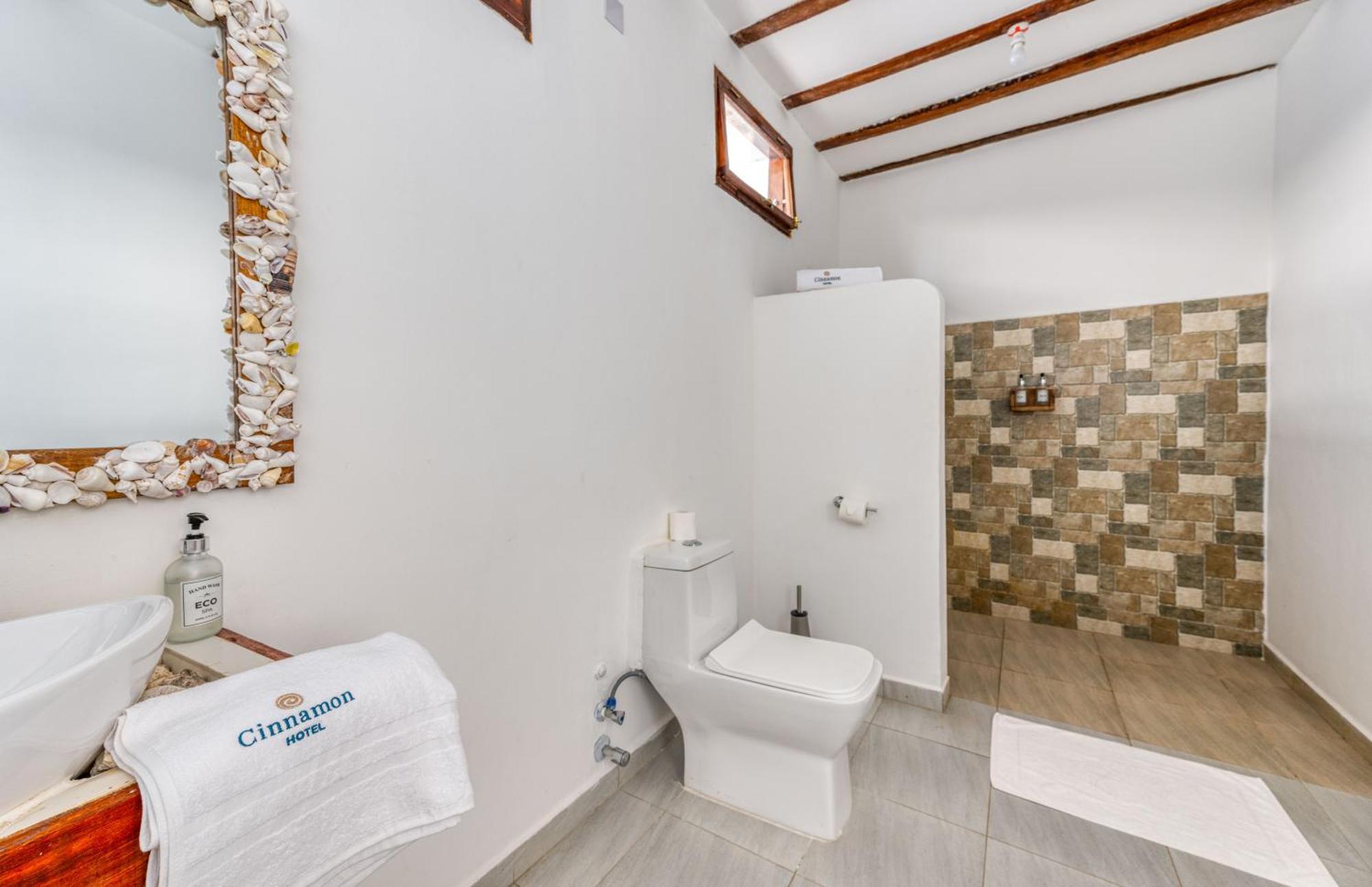 Hotell Cinnamon 3*